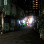 ゴメンネJIRO - 天満市場の北側にひっそりと。