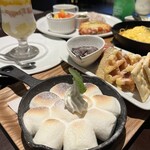 ボンドカフェ  - 