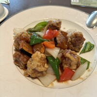 中国料理 桃李 - 黒酢酢豚、南瓜入り