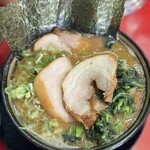 家系ラーメン王道 神道家 - 