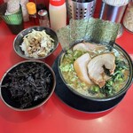 家系ラーメン王道 神道家 - 