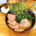 横浜ラーメン 北村家 - 