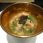 エクアトゥール - 26年4月　トリュフ入りミノ、トリッパ、豚足、豚スネ、豚耳の軽いスープ