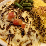 レインボウスパイス - ホロホロのチキンに焼きチーズ♪