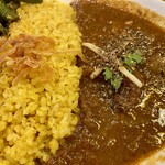 レインボウスパイス - 中盛ライスと酸味が最高のポーク♫