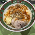 ジャンクガレッジ - パワフルまぜそば並、豚1枚マシ、全マシ、ニンニクトリプル