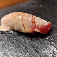 SUSHI TOKYO TEN、 新宿店 - 炙りトロ