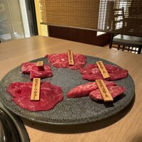 和牛焼肉じろうや 介 wagyu&sake 名古屋駅前本店 - 