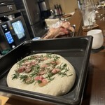 NICON - 榊山牛骨髄とローズマリーのフォカッチャ