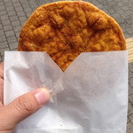 煎餅本舗 - カレーせんべい 120円