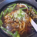 中華料理福泉餃子 - 激辛には見えない感じ