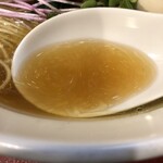 メヂカそば 吟魚 - このスープは至高！