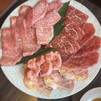 焼肉うしごろ 銀座並木通り店 - 