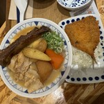 野菜を食べるごちそうとん汁 ごちとん - 