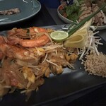 Meg Khram The Sunshine Restaurant  - 