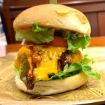 キャンプ飯ダイニング グラマラステーブル - BIGバーガー