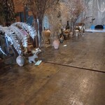 BUoY cafe - 真ん中のテーブル