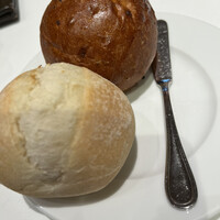 Empire Steak House Roppongi - パン　食べると追加してくれます