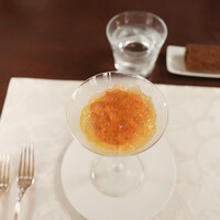 TAIAN - とうもろこしのクリーム、ウニ、和牛のコンソメ