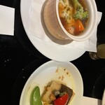 オールドサルーン1934 - スープカレーグラタンと鱈のムニエル、鱈はおかわりした