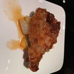 オールドサルーン1934 - 豚肉ソテー豚丼風。