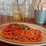 ラ ココリコ - 日替わりパスタ1540円。豚バラと白いんげん、ローズマリートマトソース