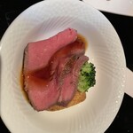 オールドサルーン1934 - ローストビーフ。こればっかりおかわり