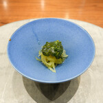 草片 - そうめんかぼちゃ　上にモロヘイヤ