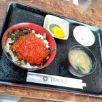 柿崎商店 海鮮工房 - 自家製いくら丼