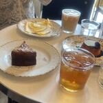 カフェ アシト - 