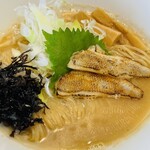 紅ズワイガニらぁ麺 まるはち屋 - 
