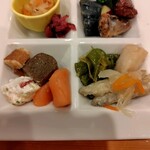 富貴ずし - 前菜盛り合わせ９００円税込