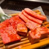 京昌園別館 - カルビ3種
やっぱカルビは脂でしょ