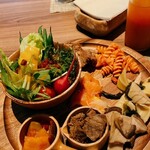 Kyukaruizawa KIKYO Curio Collection by Hilton