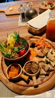 Kyukaruizawa KIKYO Curio Collection by Hilton