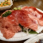 魚徳 - とろ中落ち 小