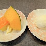 にぎりの徳兵衛 - 季節のカタラーナ　バニラアイス