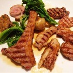 横浜馬車道 旬の肉料理イタリアン オステリア・アウストロ - 2014.4.  信州カーカス種 乳飲み仔羊 いろいろな部位盛り合わせ
