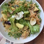 トランクホテル - サラダ