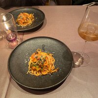 スミレオオサカ - 