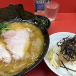 ラーメン 杉田家 - 
