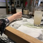 TOOTH TOOTH ON THE CORNER - 