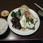 スマイリー - 洋食タルタル定食1250円