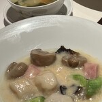 中国料理 四川 - レディースランチのメイン、貝柱のミルクソース煮