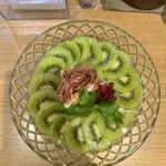 鶏Soba Toraや - キウイとハモンセラーノの冷やし塩soba・キウイ増し・ハモンセラーノ増し（2150円）