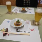 鮨 難波 - 豆腐のウニがけ　あせっていてスプーンがあることを忘れていた。