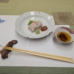 鮨 難波 - 鱧の湯がいたもの