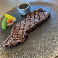 Restaurant al camon - メインのステーキ