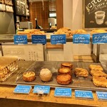 ル・クロワッサン・ド・バカンス - 棚