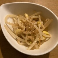 みやび 六本木店 - 豆もやしのナムル